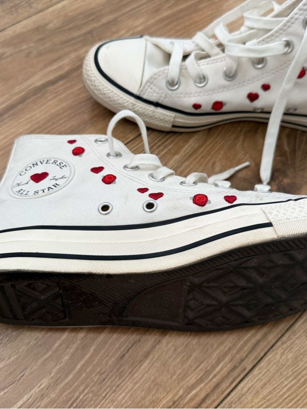 Converse - Picture 5 of 10